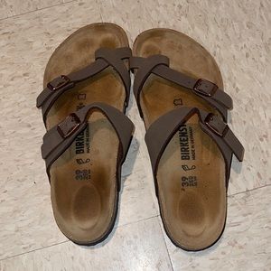 EUC Birkenstock Mayari Sandals